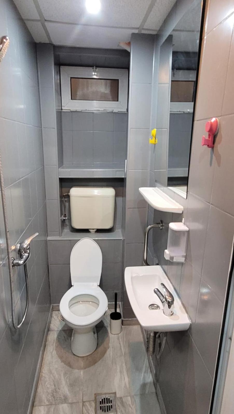 The Cozzy Corner Apartments 布加勒斯特 外观 照片