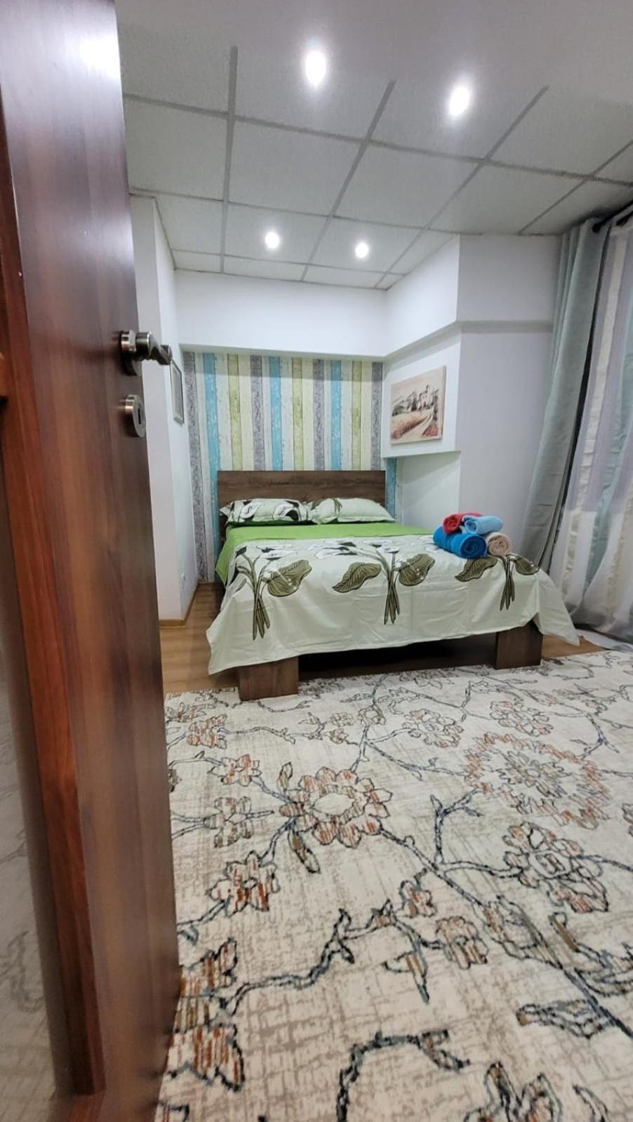 The Cozzy Corner Apartments 布加勒斯特 外观 照片